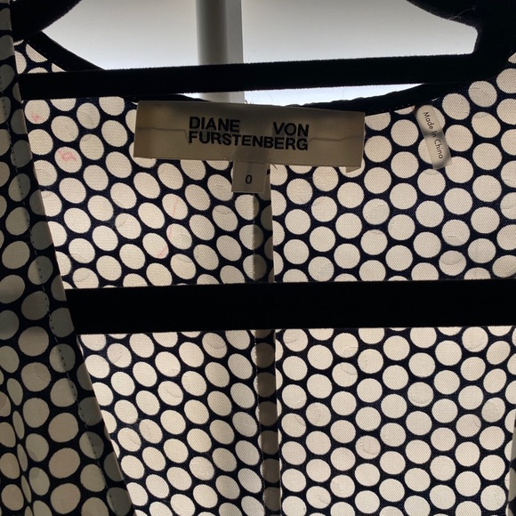 DVF Silk Wrap Dress - Picture 3 of 4